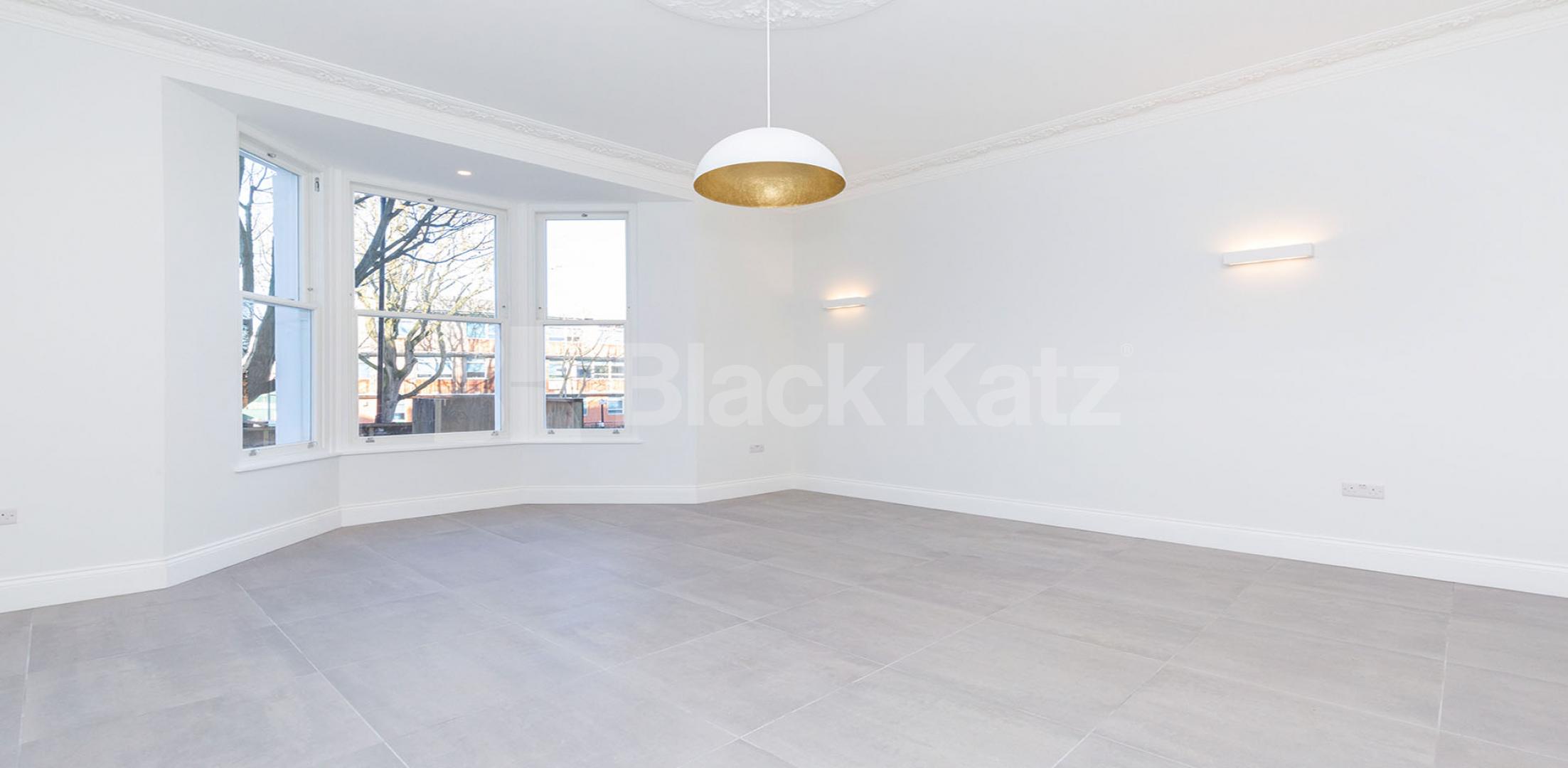 			2 Bedroom, 1 bath, 1 reception Flat			 Hilldrop Road, Tufnell Park